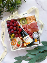 Load image into Gallery viewer, Quadro Grazebox