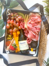 Load image into Gallery viewer, Small Grazebox